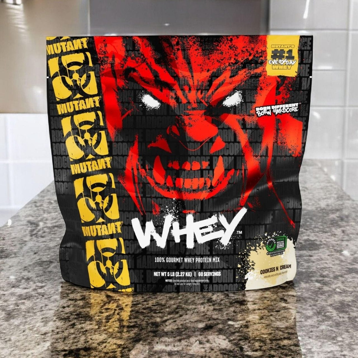 Mutant Whey, Cookies & Cream - 2270 g